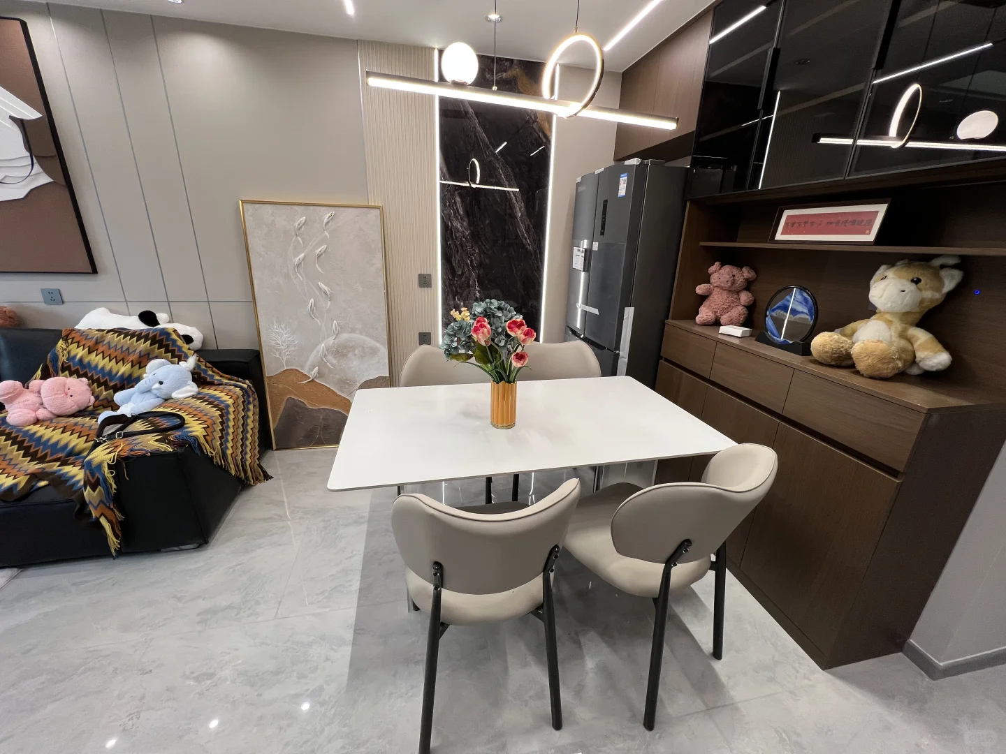 出售红光山会展旁全屋落地窗、佛景豪宅