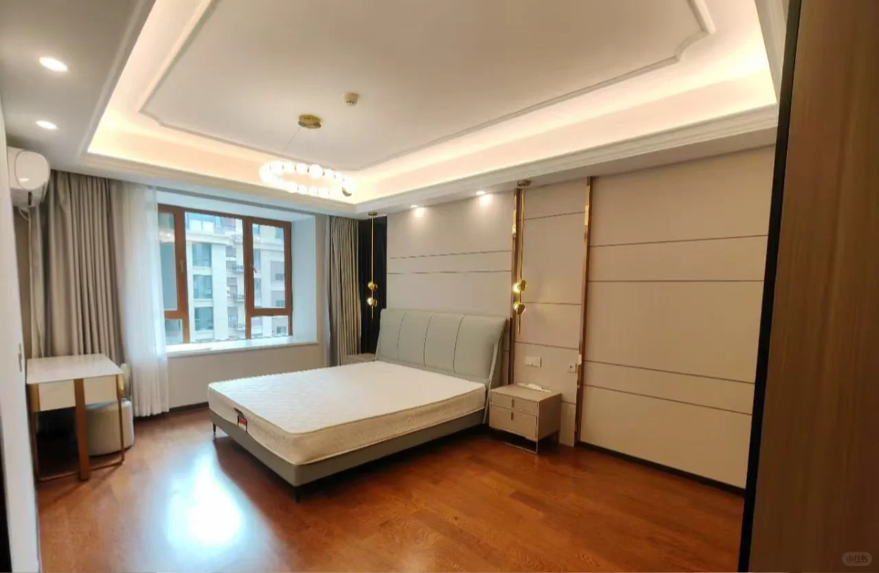 水区会展核芯 138㎡精装四室 78万急售！捡漏