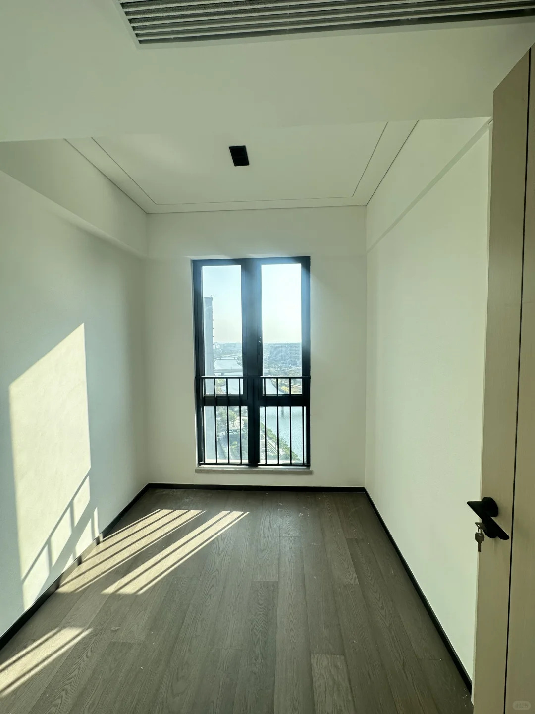 ?会展湾东城 海景两房一厅空房自由配置