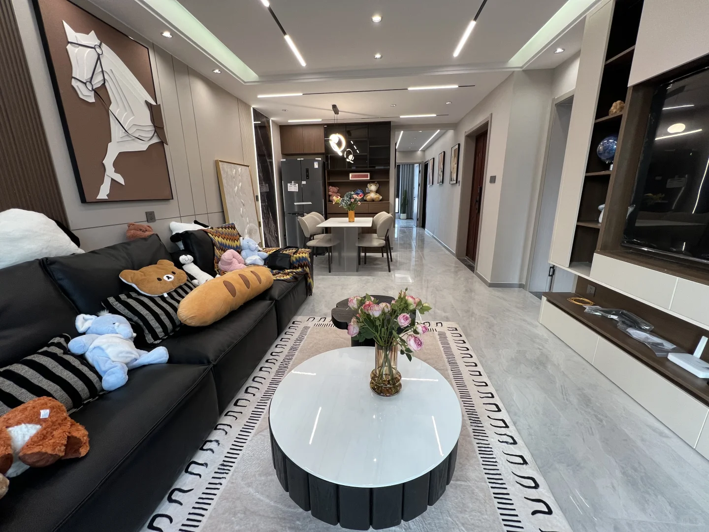 出售红光山会展旁全屋落地窗、佛景豪宅