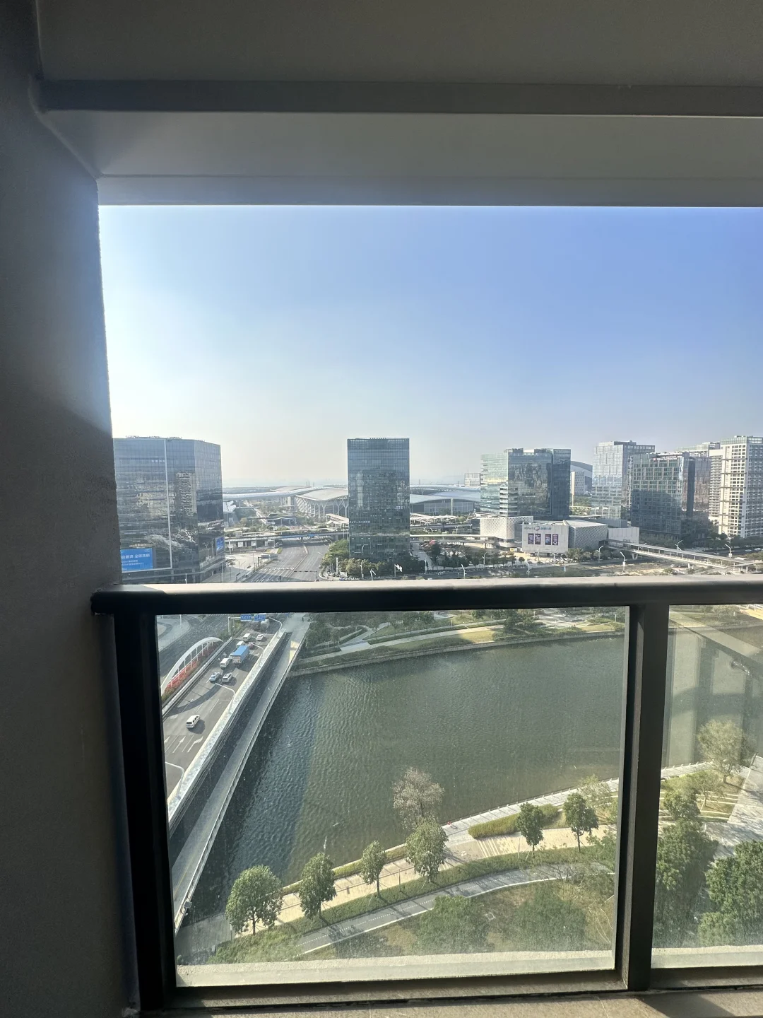 ?会展湾东城 海景两房一厅空房自由配置