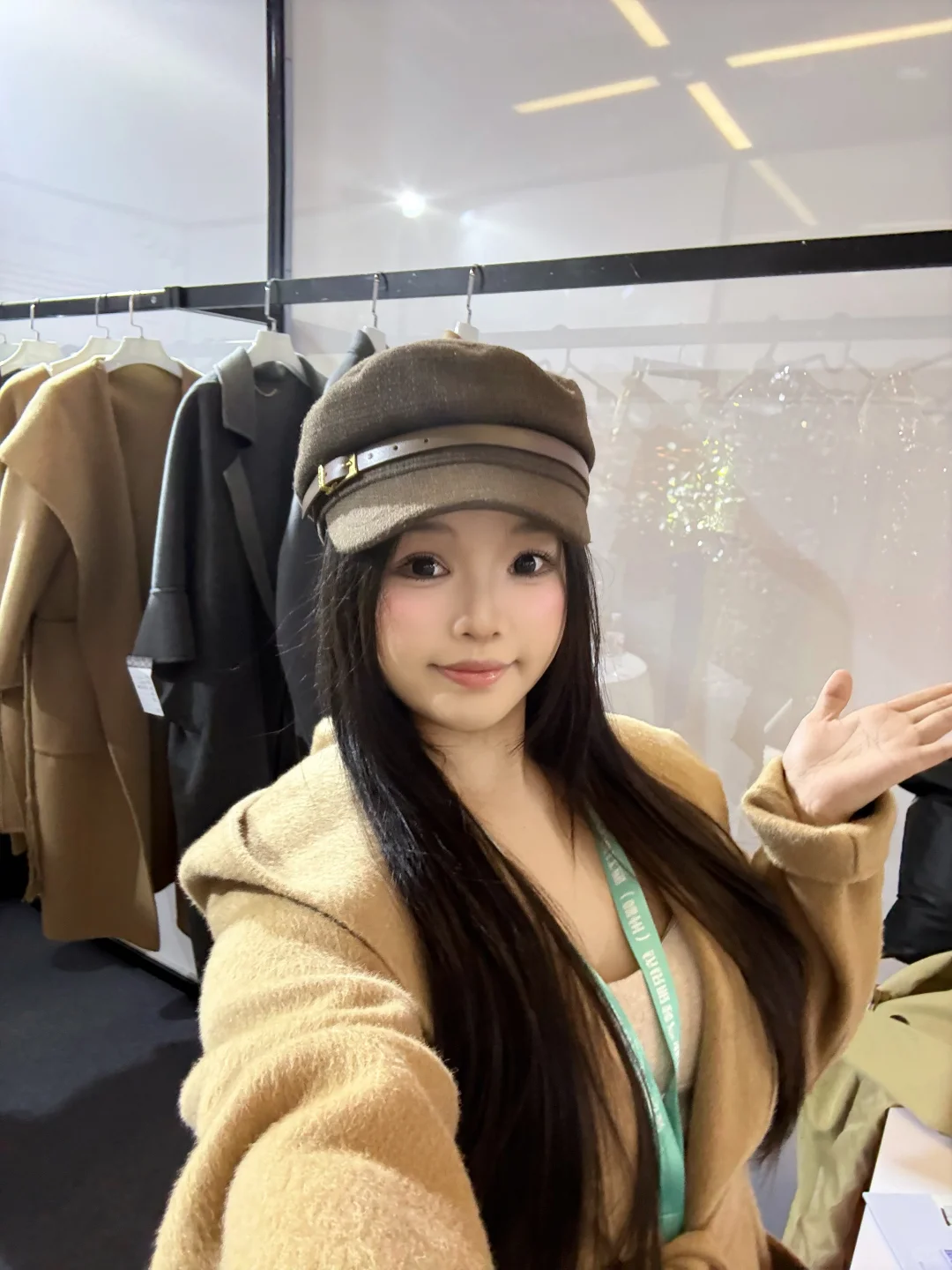 赣州0️⃣元看服装博览会…听说有明星会来…