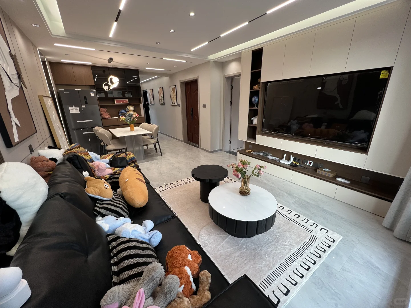 出售红光山会展旁全屋落地窗、佛景豪宅