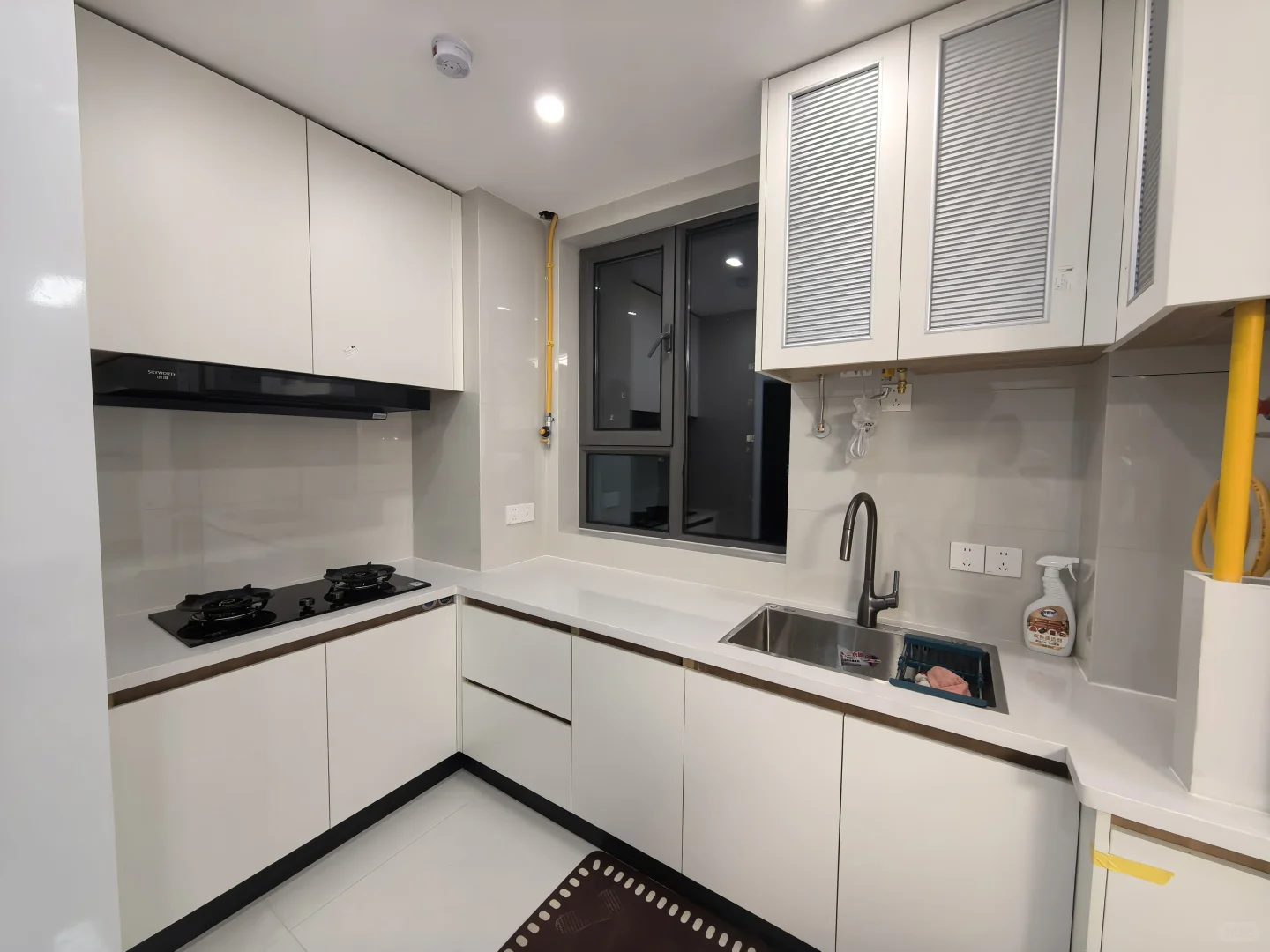 房屋出租 | 乌市会展中心附近 · 2室2厅1卫