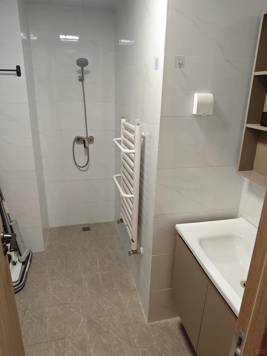 国际会展中心旁稀缺客卧分离户型急租！！！