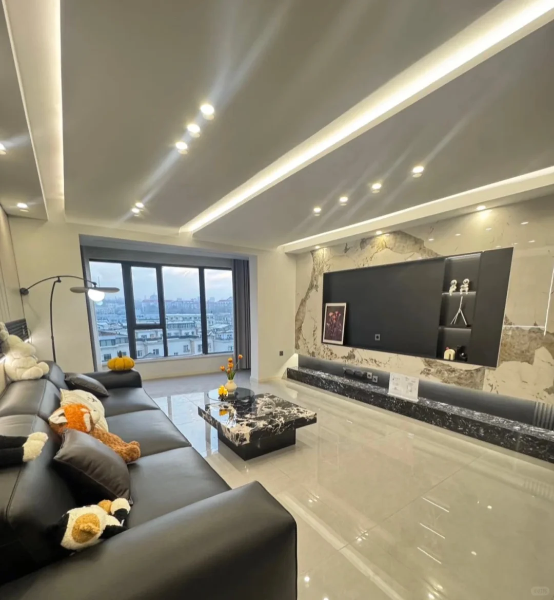 个人急售会展核心地段 精装三房 捡漏价76万