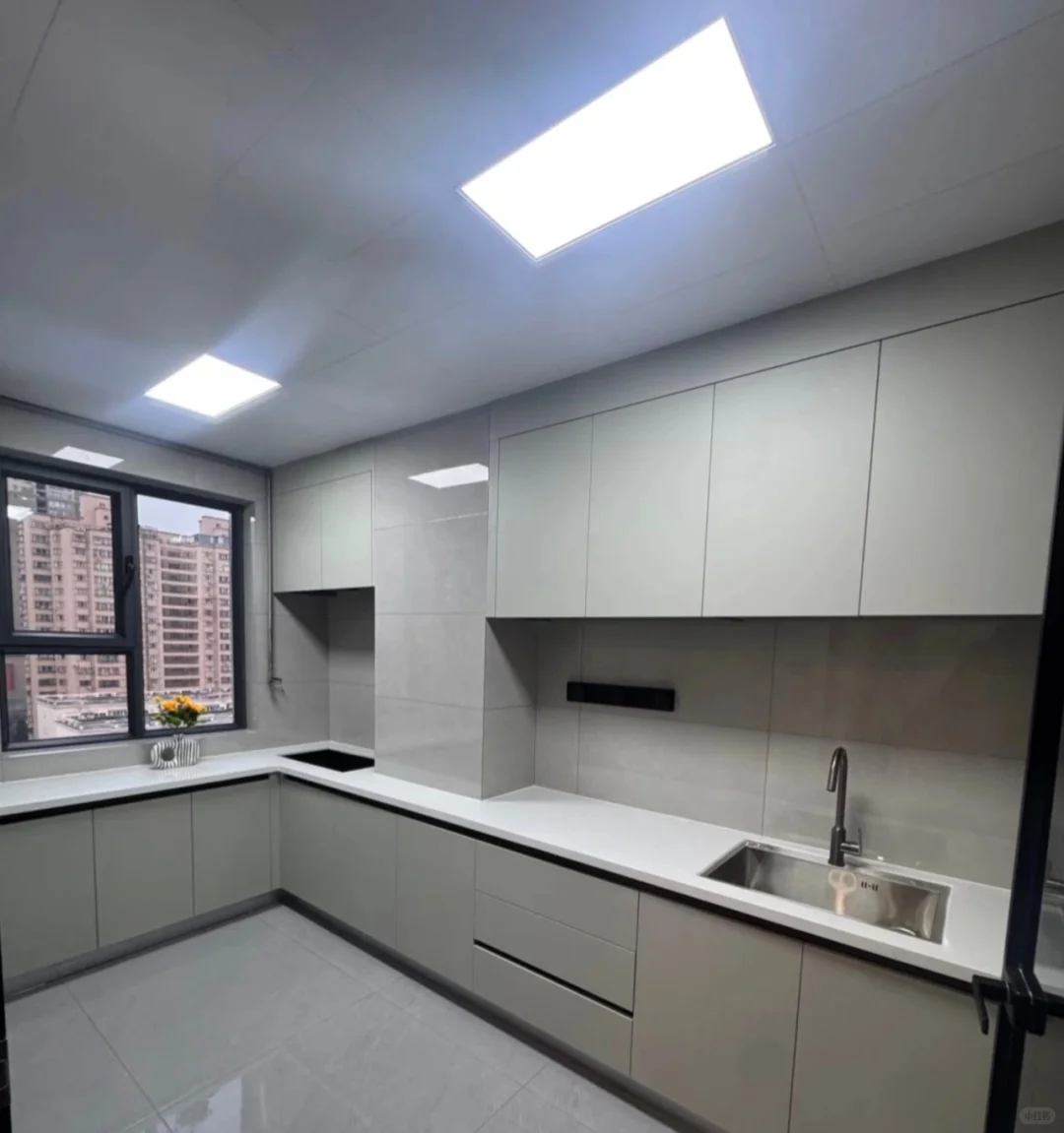 个人急售会展核心地段 精装三房 捡漏价76万