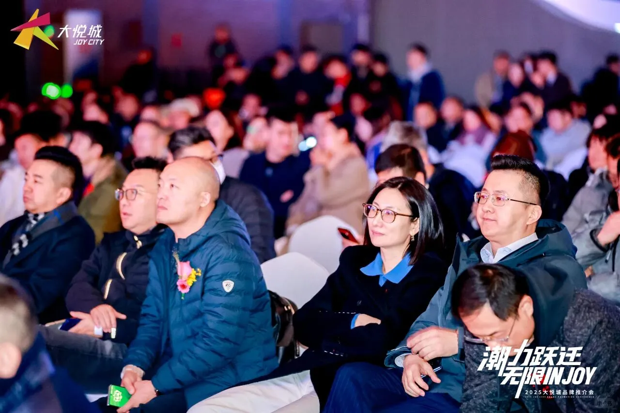 UPTennis闪现大悦城推介会！