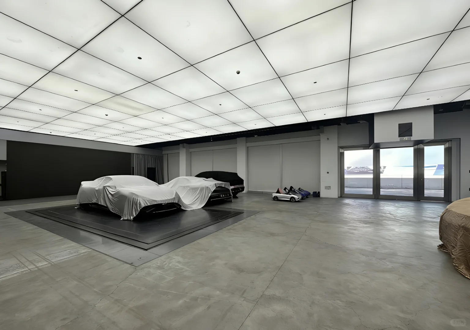 汽车展厅 整栋出租 4600平米