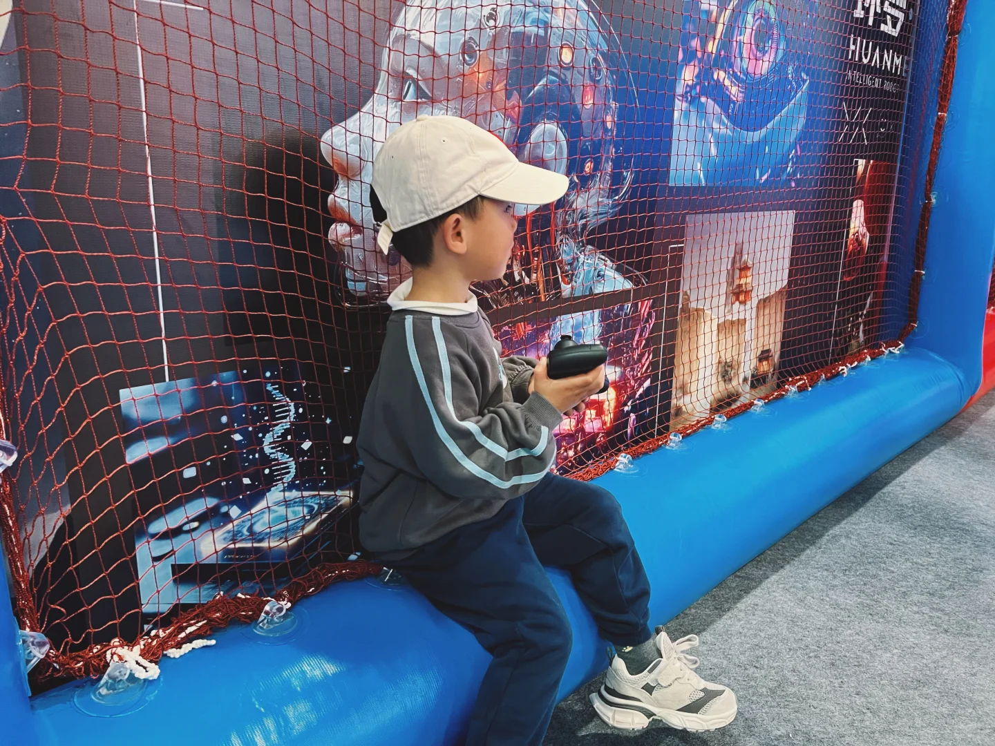 2025 ? 环梦AI机器人科普展?