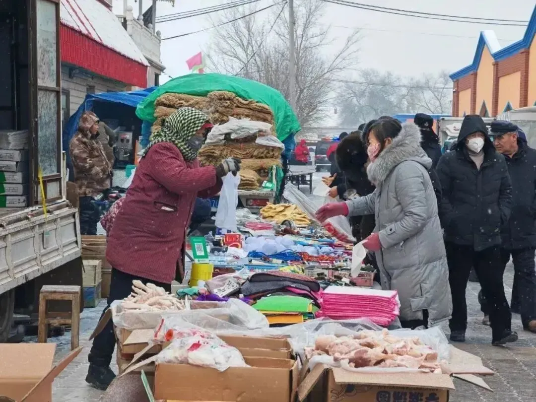 2025呼图壁首届中俄商品展12月8日启幕