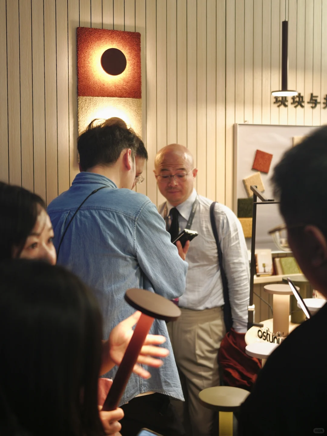 以“亲爱”为名，感受光 感受温暖