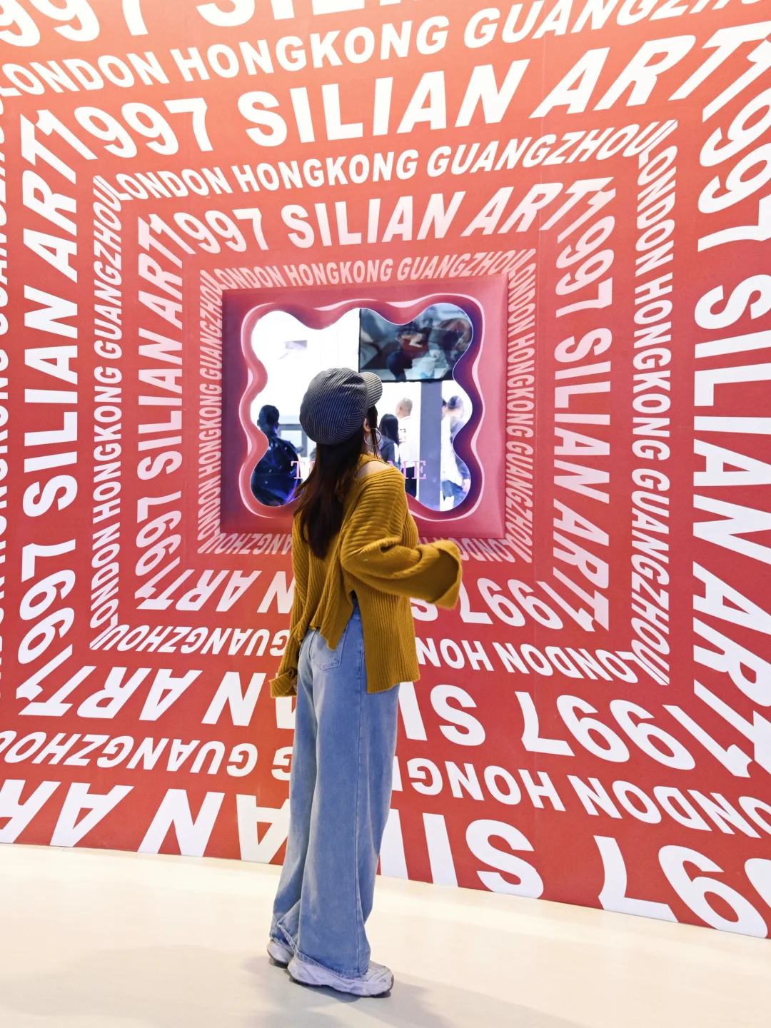 广州设计周，实况分享一些好看的色彩图片