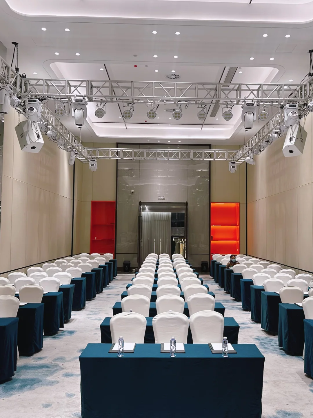 鸿锦荟｜“会”聚有您，“议”路精彩