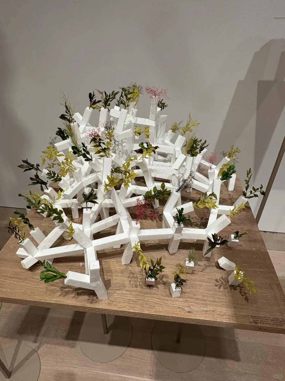 ??六本木无敌震撼的建筑艺术展