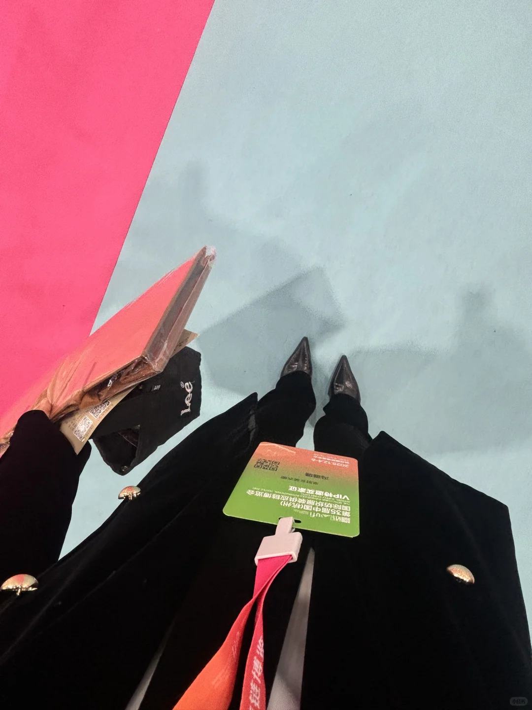 走啊，和美璐一起看展！