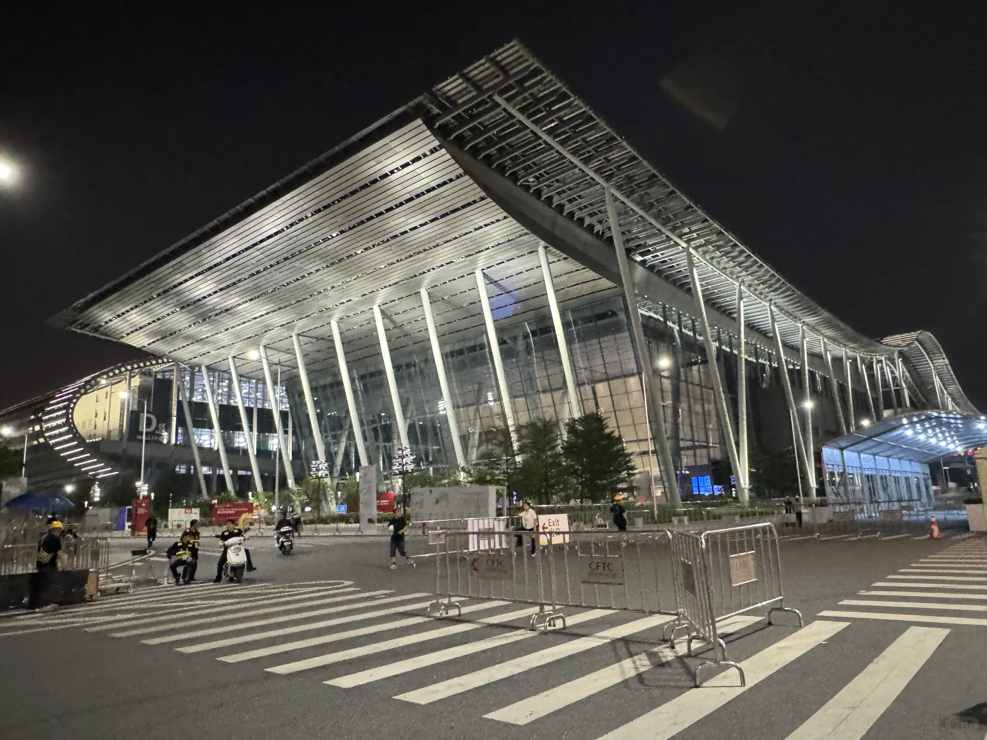 广交会怎么能把人怎么能累成这样！