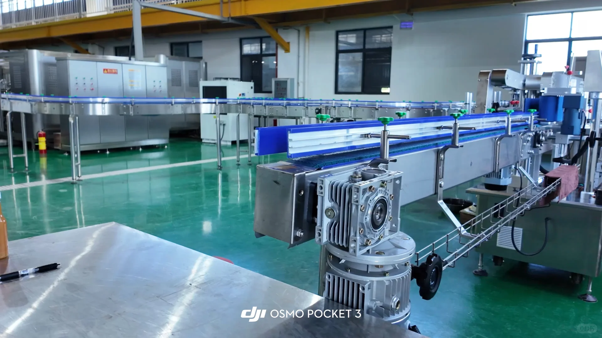 谁懂啊!文科生闯进千万级果汁厂直接看呆…