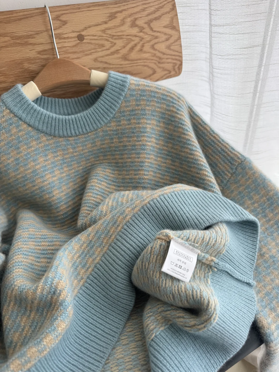 清样衣，认真的