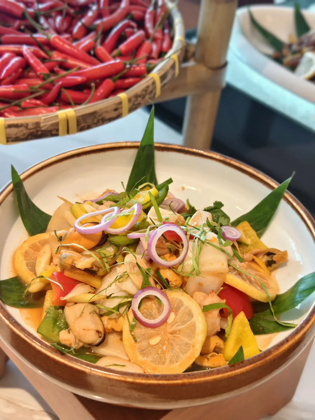 商旅出行推荐!这家江景艺术酒店直接封神✨