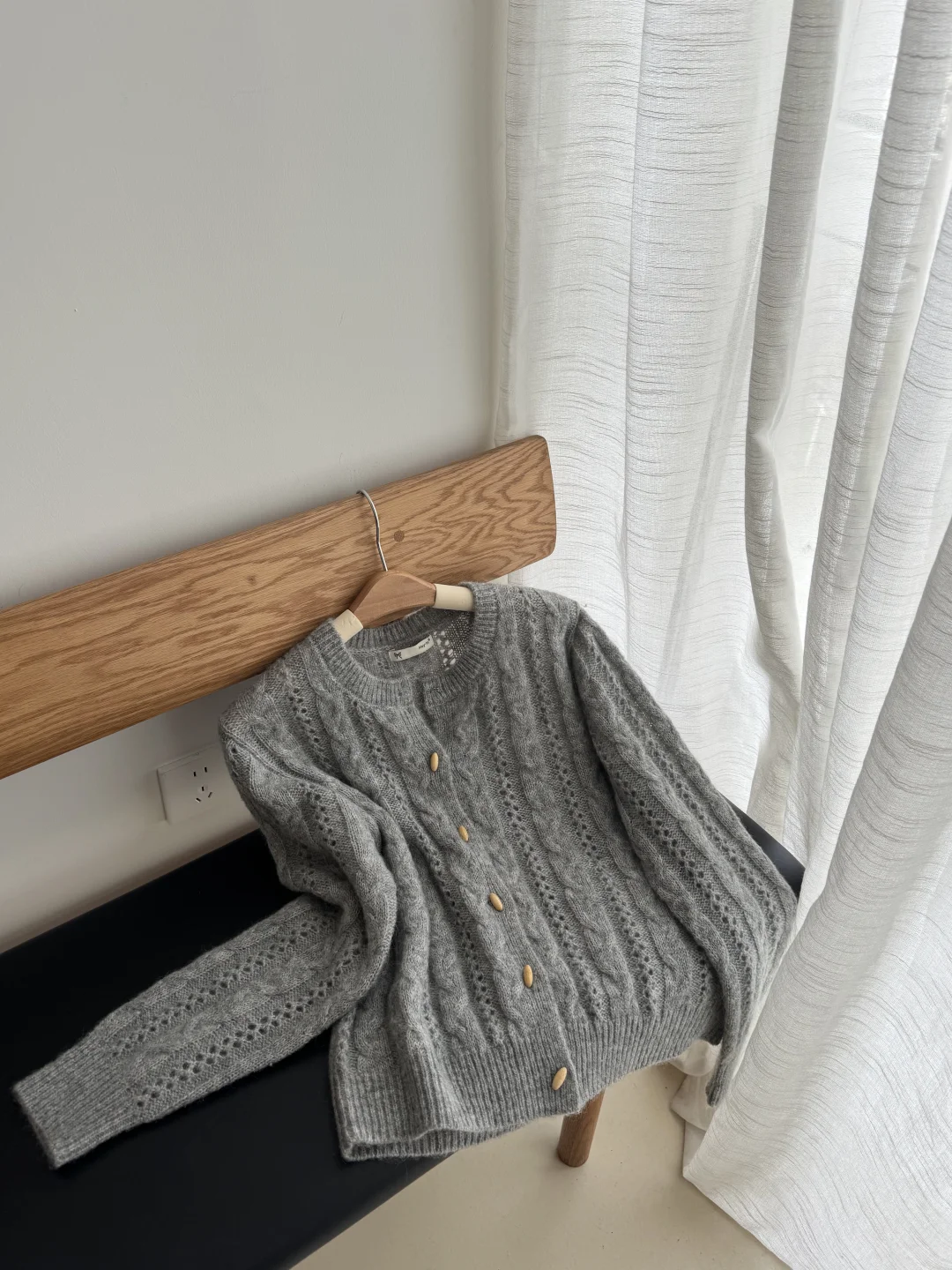 清样衣，认真的