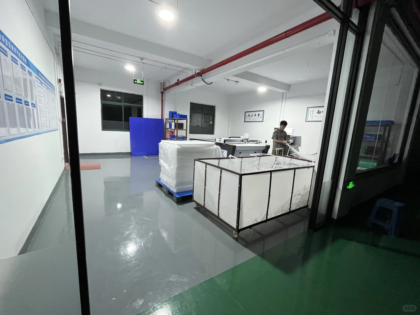 你见过凌晨一点的工厂吗