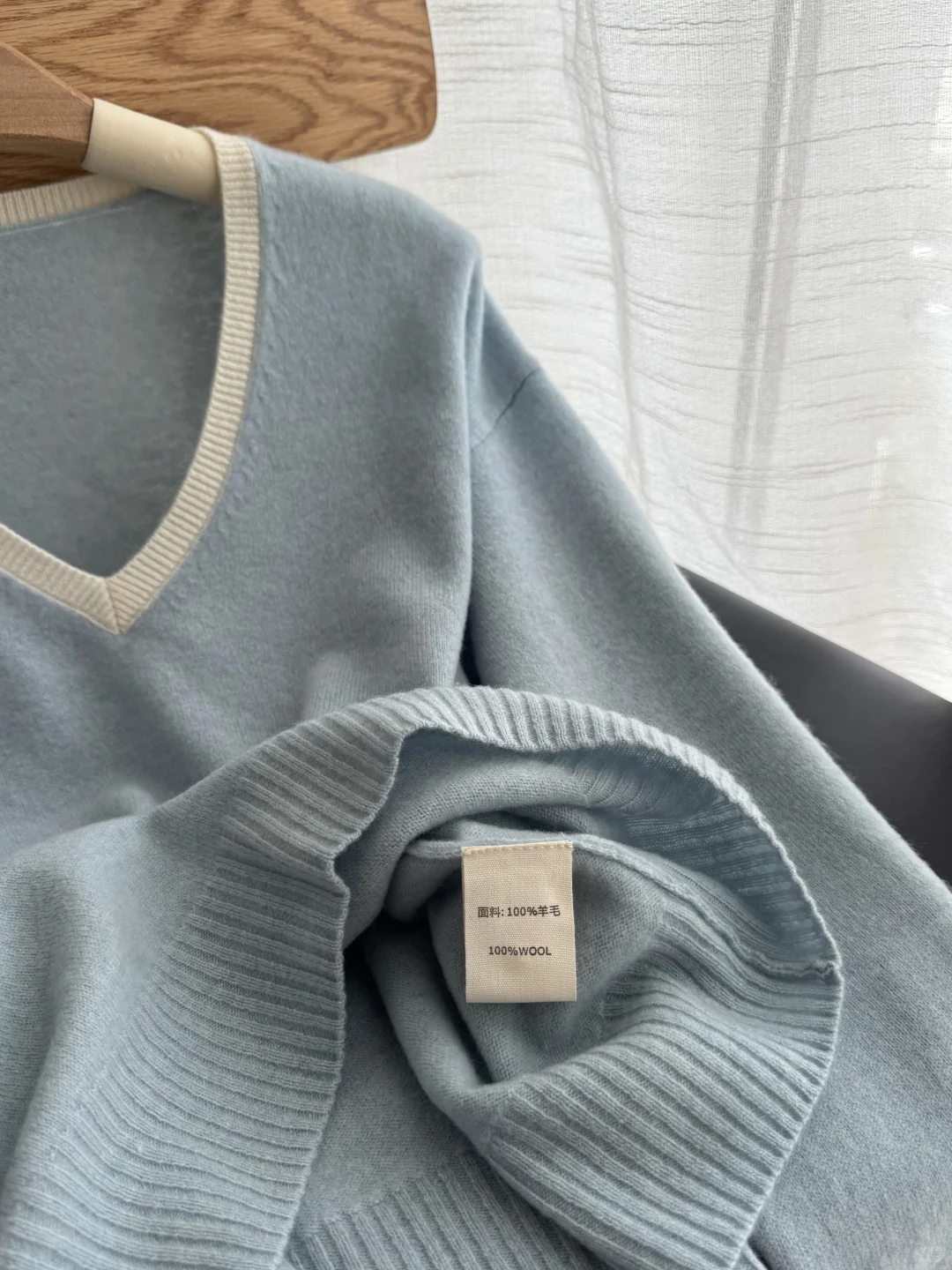 清样衣，认真的