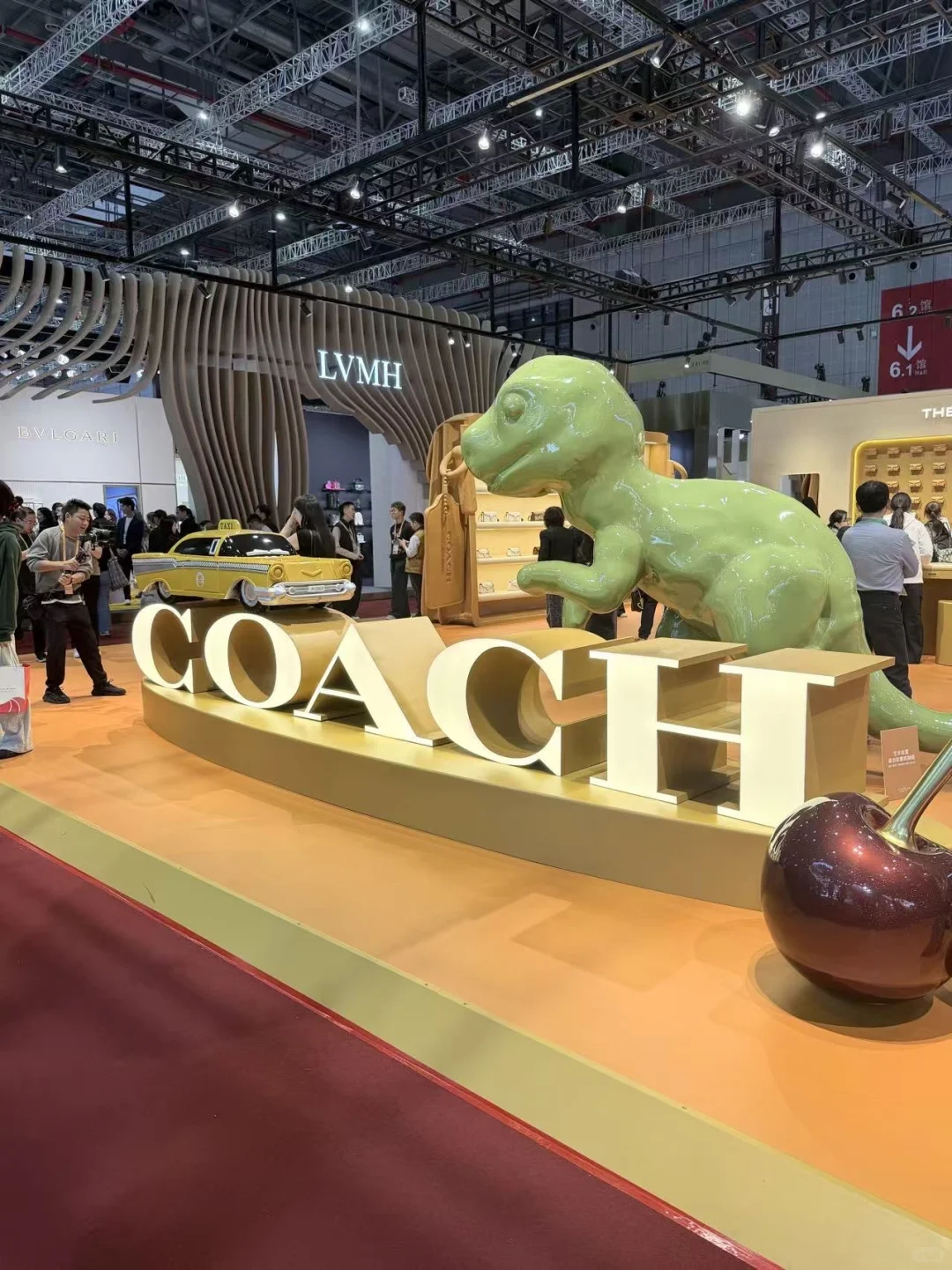 在进博会薅羊毛真的太快乐了！