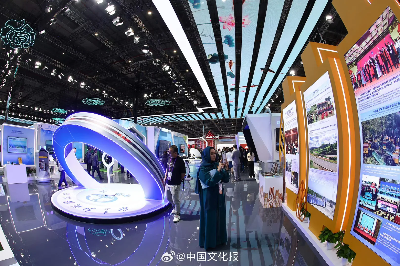 中国文化报带您逛“进博会”➡️
