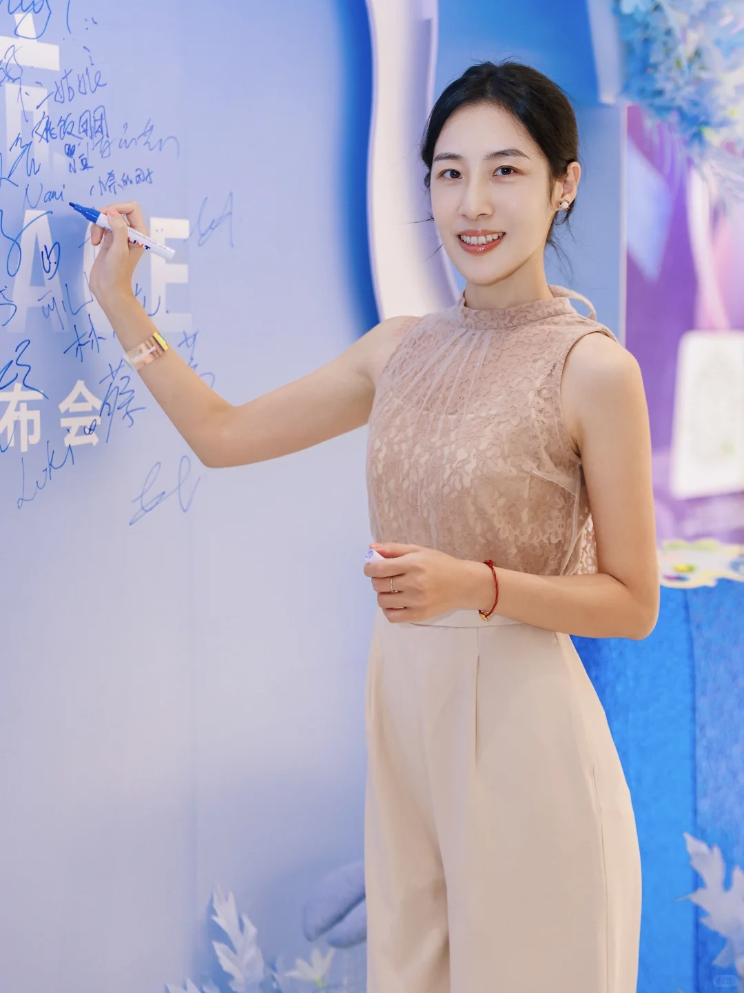 被唤醒了童心?kidsbay新品发布会太梦幻啦