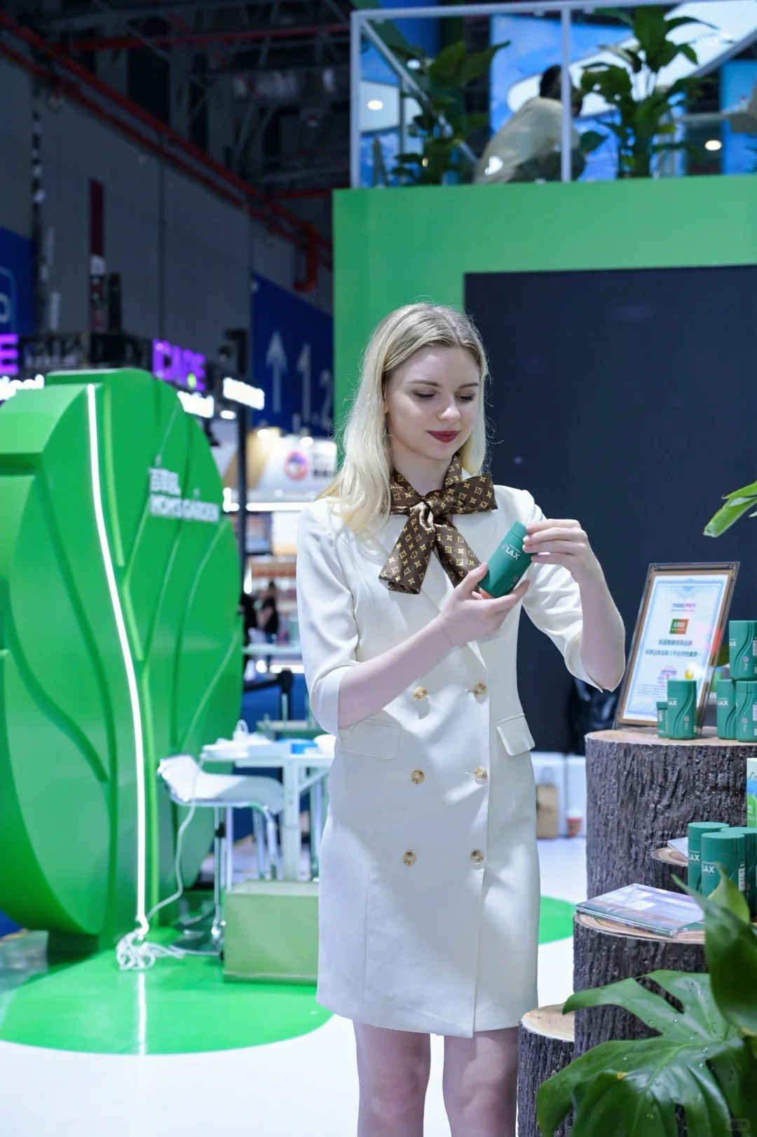 进博会参展日记|跟着专家学习钙知识的一天