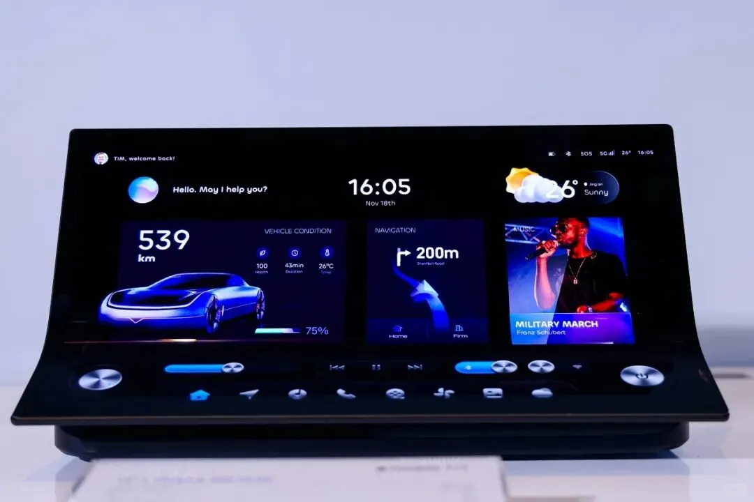 天马亮相2025 AIE博览会