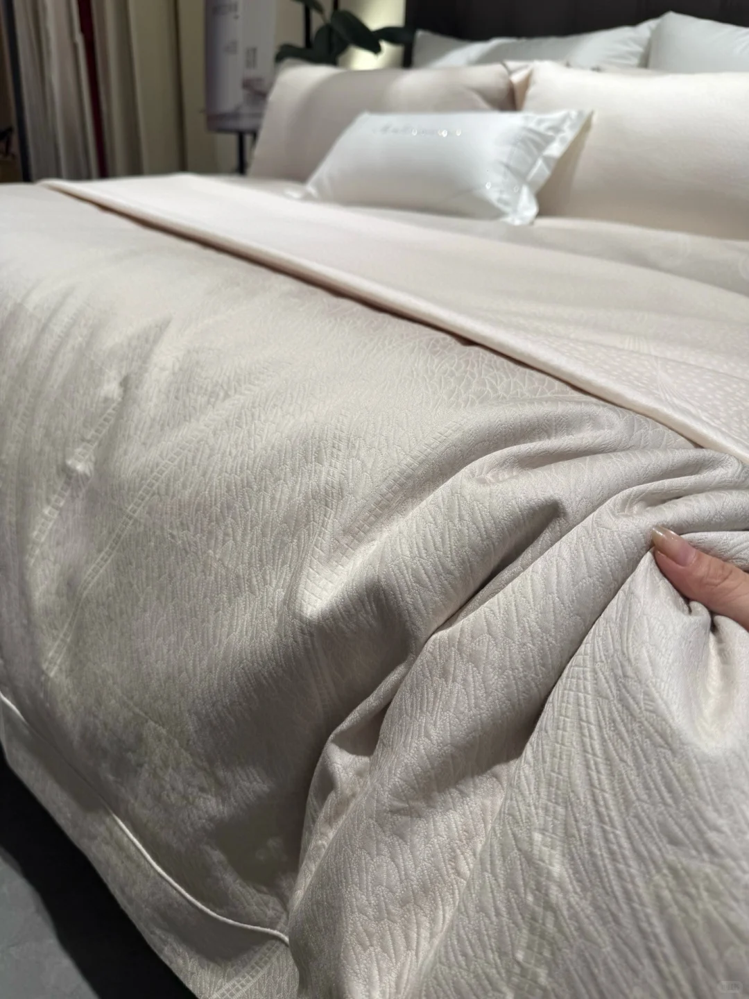 意式轻奢风！七星.简约厚织长绒棉四件套两色