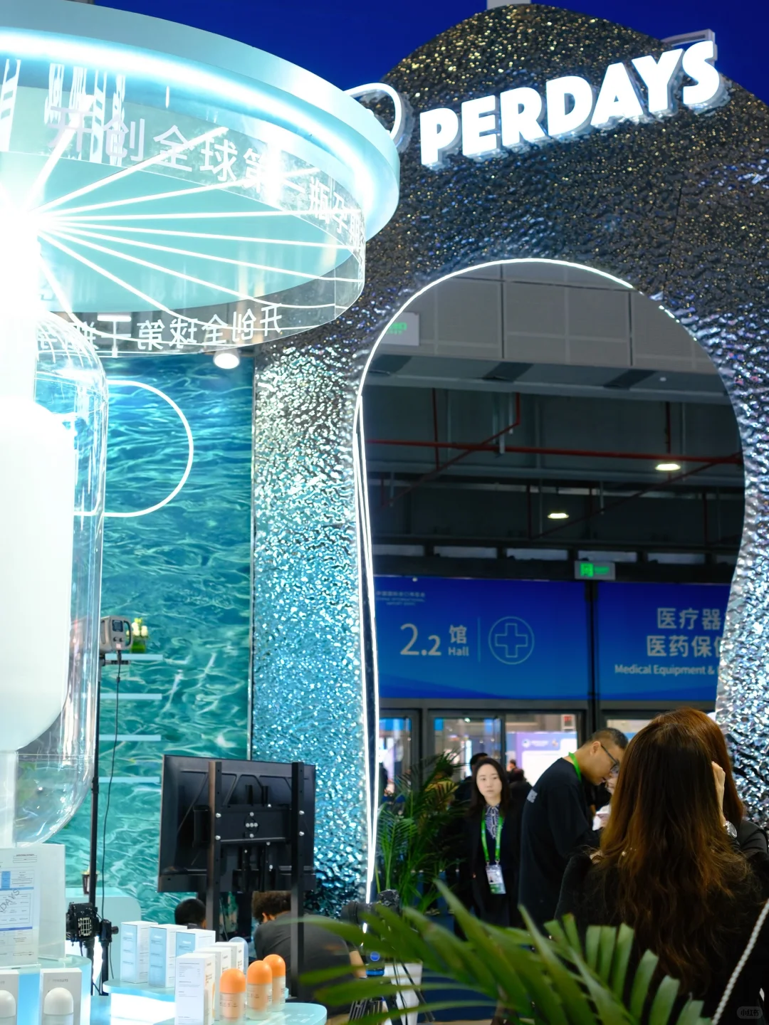 进博会挖到的液体钙，成了我的职场健康搭子