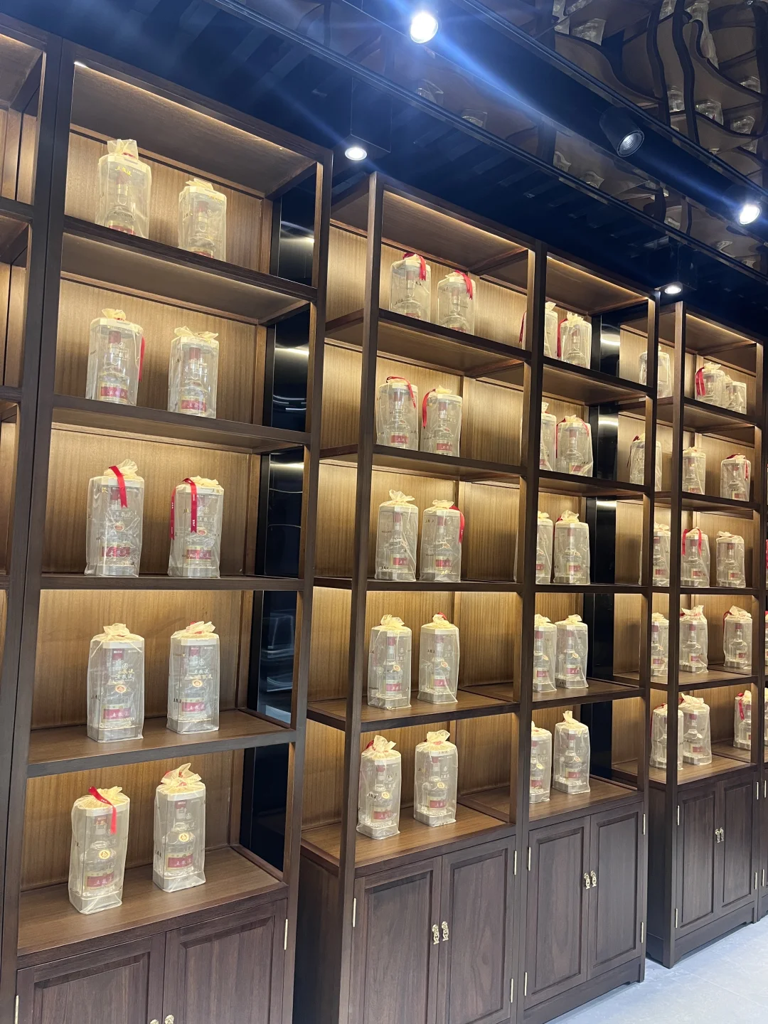 买五粮液踩过的坑，终于在这家店填上了！