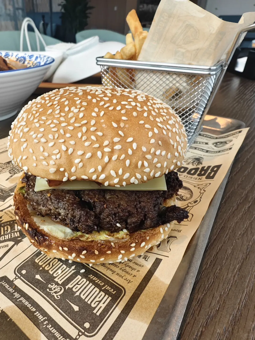 商旅出行推荐!这家江景艺术酒店直接封神✨