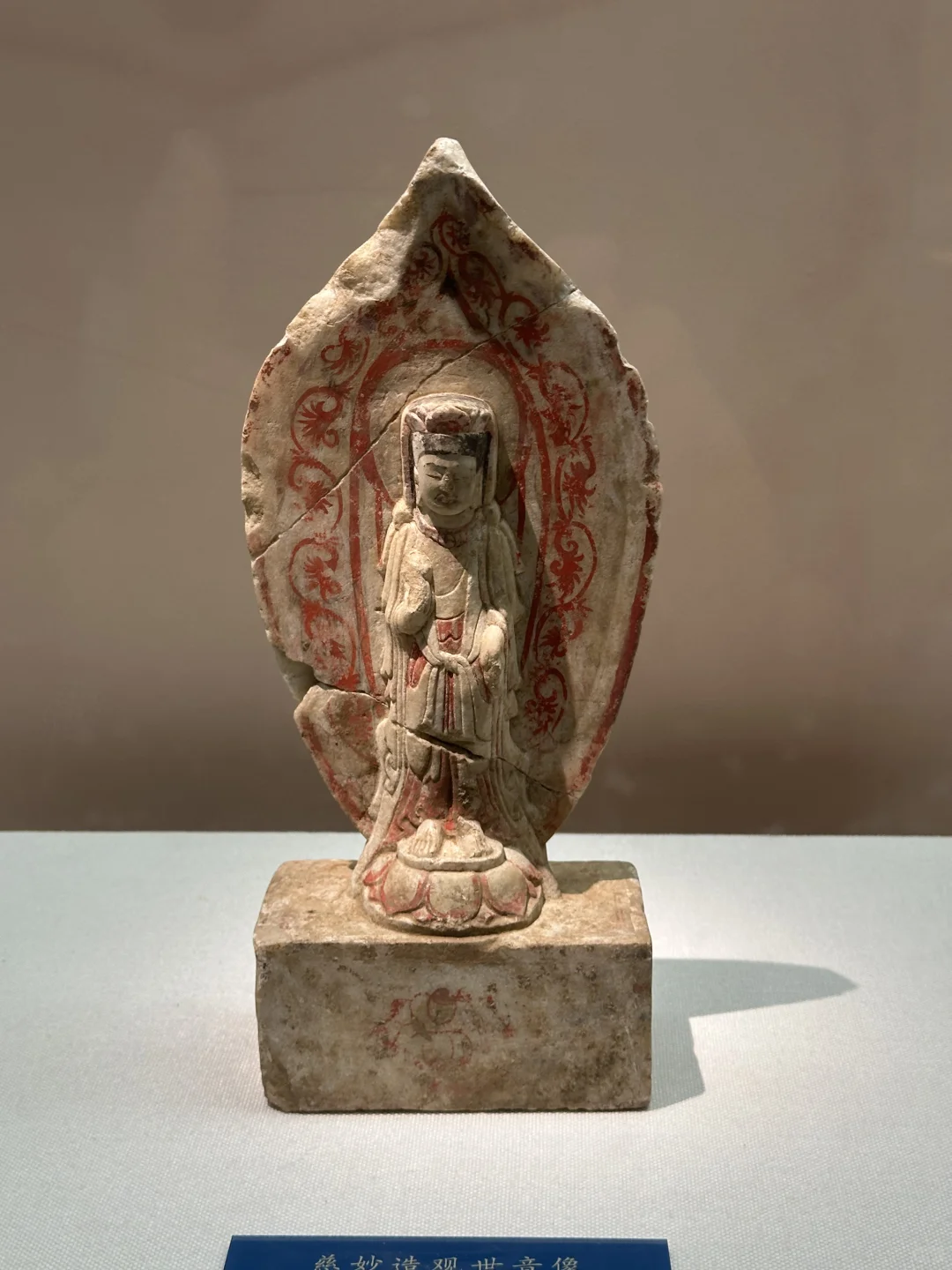 残缺的手臂 依旧可以温暖你的心房