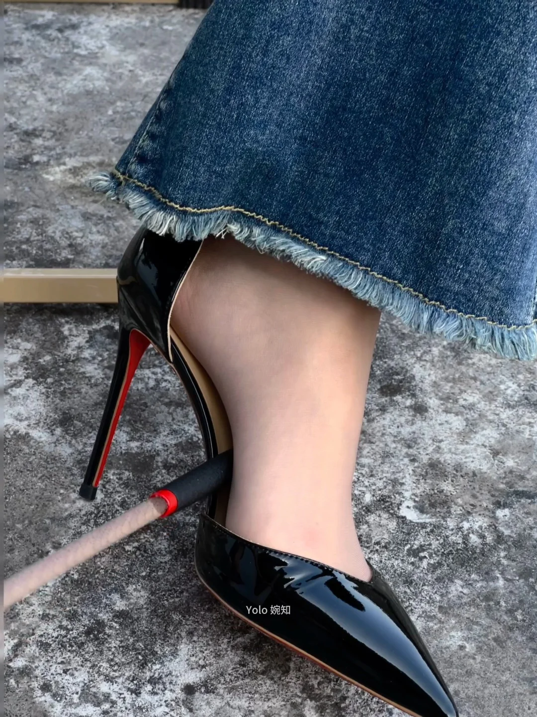 穿了牛仔裤还看得出来吗