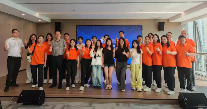 “惠聚资源 助力起航”资源对接会