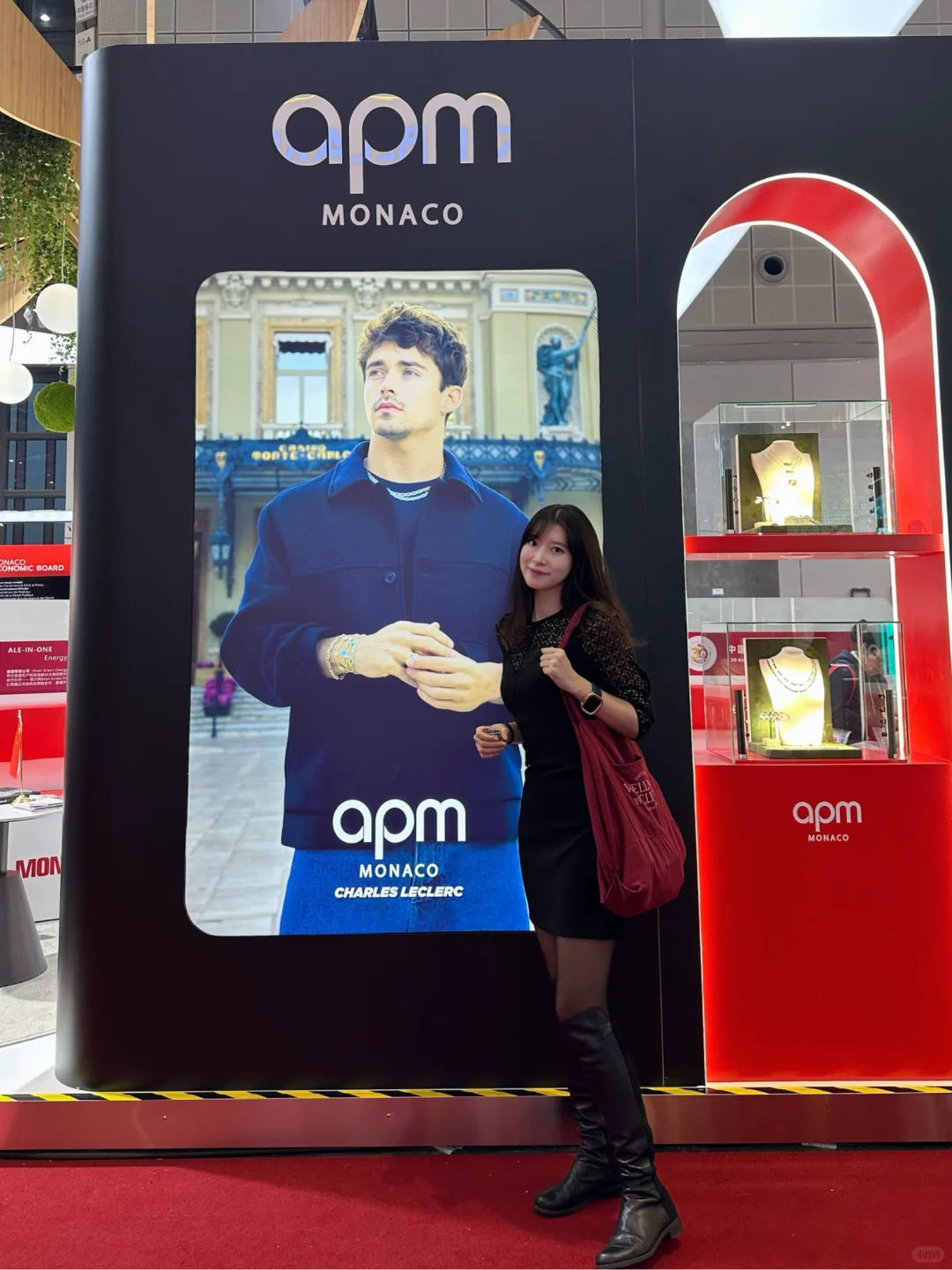 ?乒乓姐妹得知我去进博会 给我下了brief