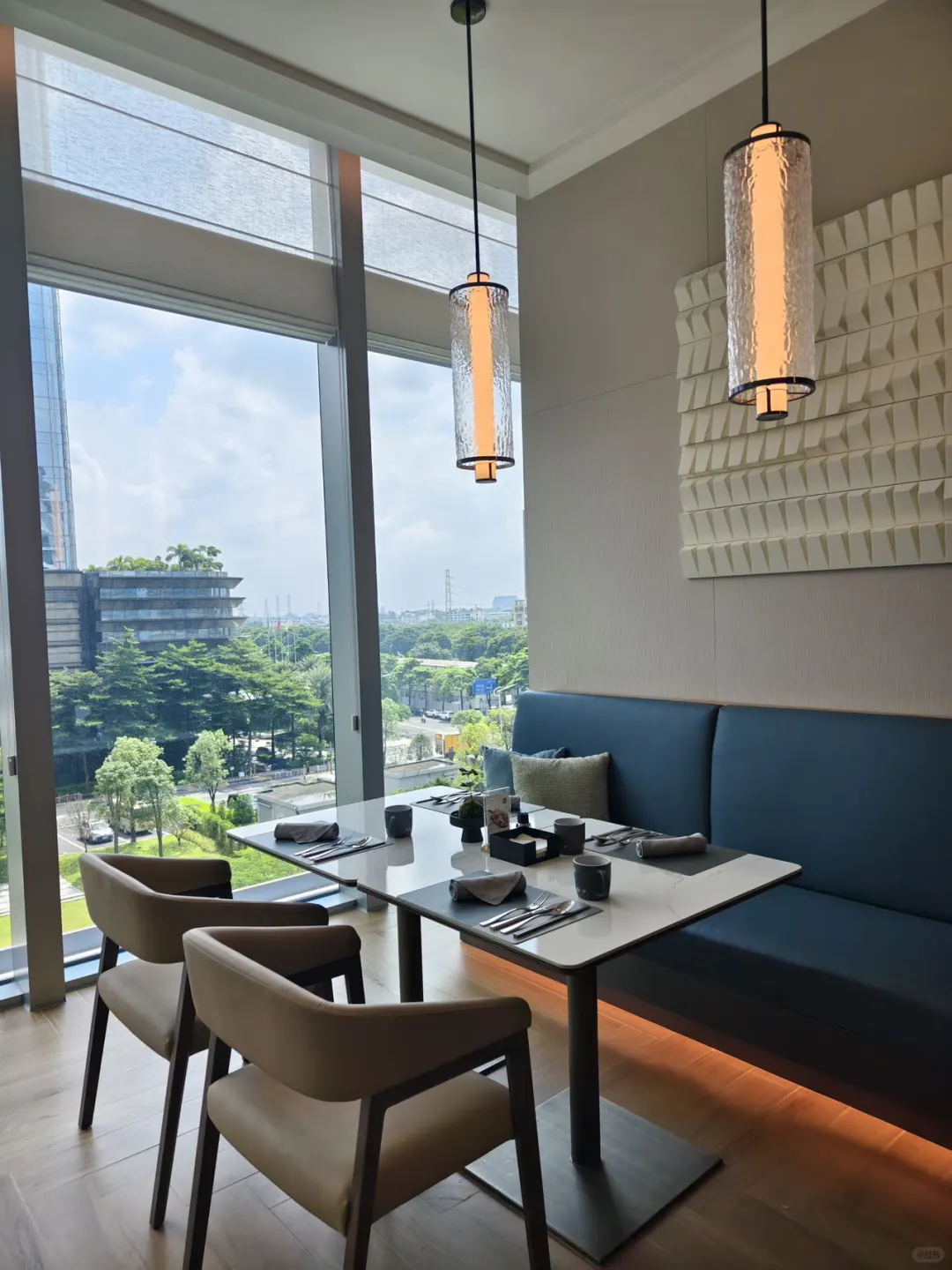 周末出逃！在琶洲住进“艺术治愈系酒店”✨