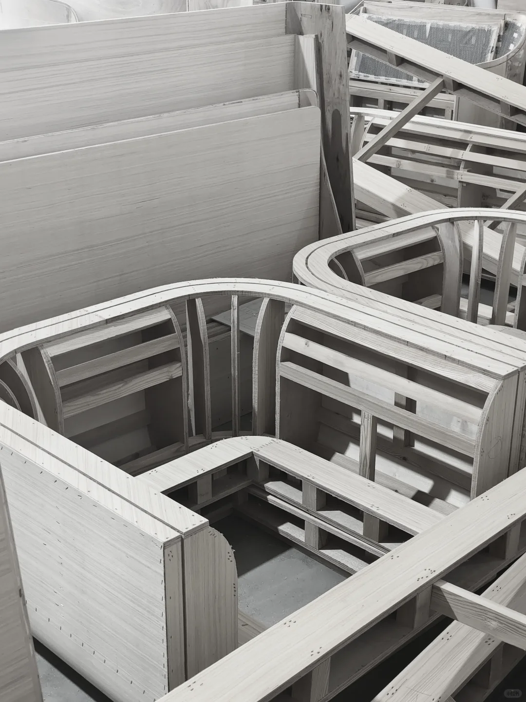 走进生产线，体验高定家居……