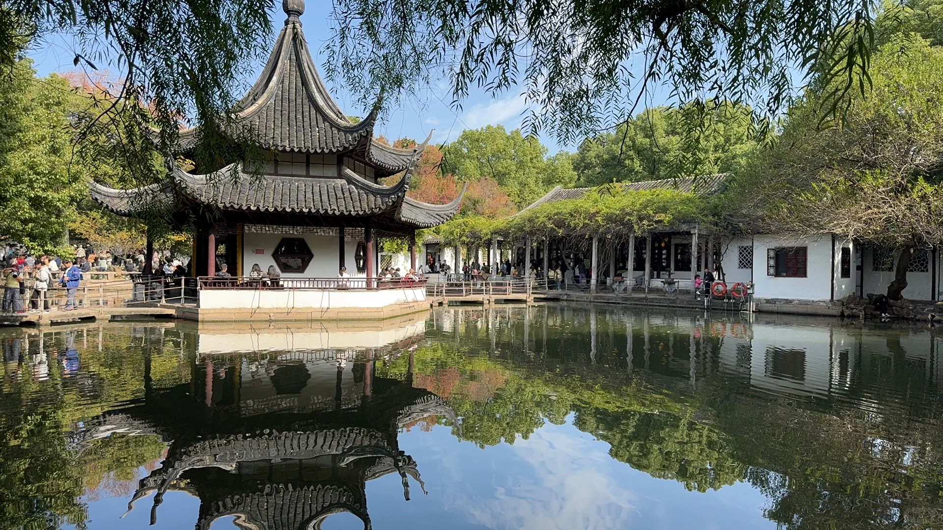 彬彬搬新家，大家去热闹一下