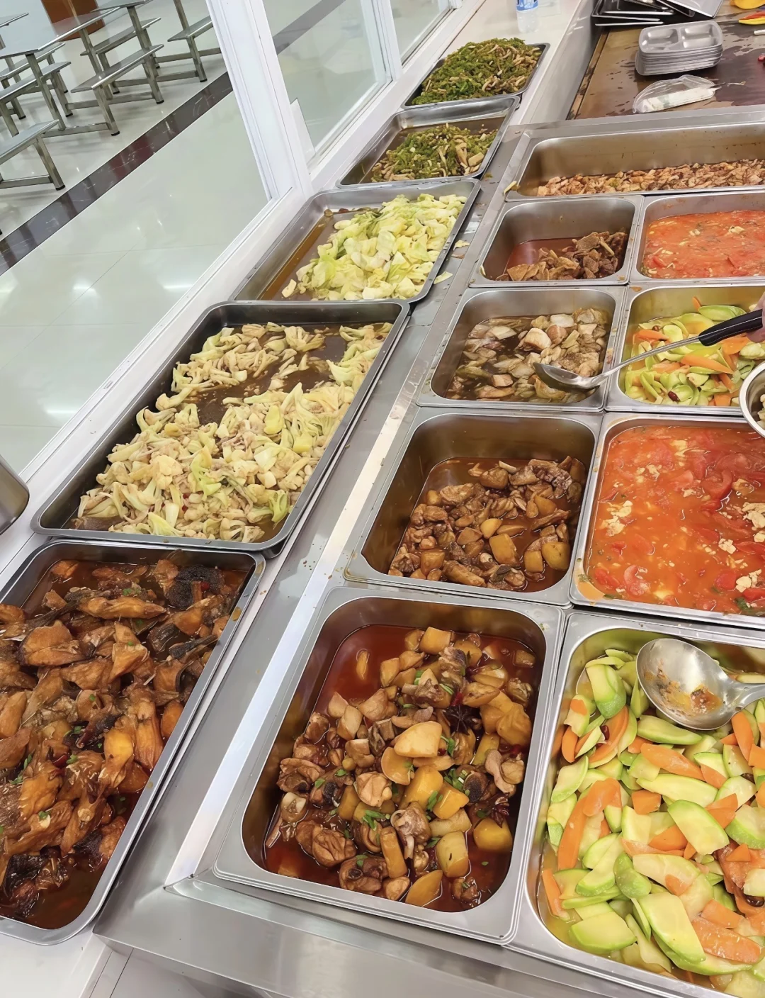 苏州工厂要人/月薪7000/包吃住可安排长白班