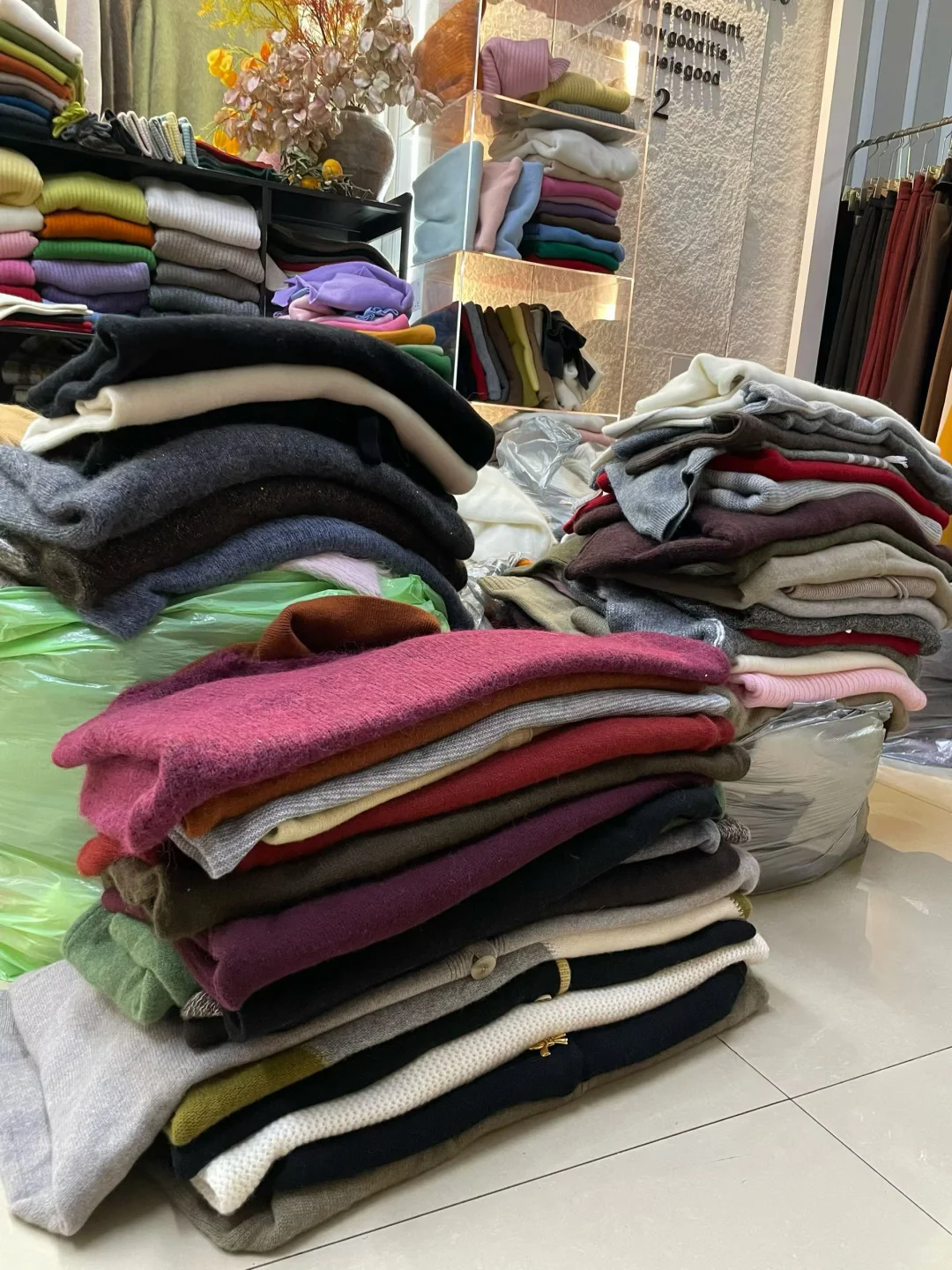 清样衣，认真的