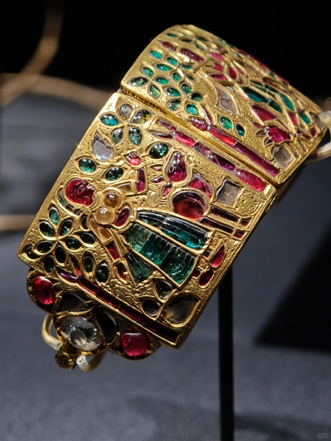 深圳丨深博丨繁花与利剑