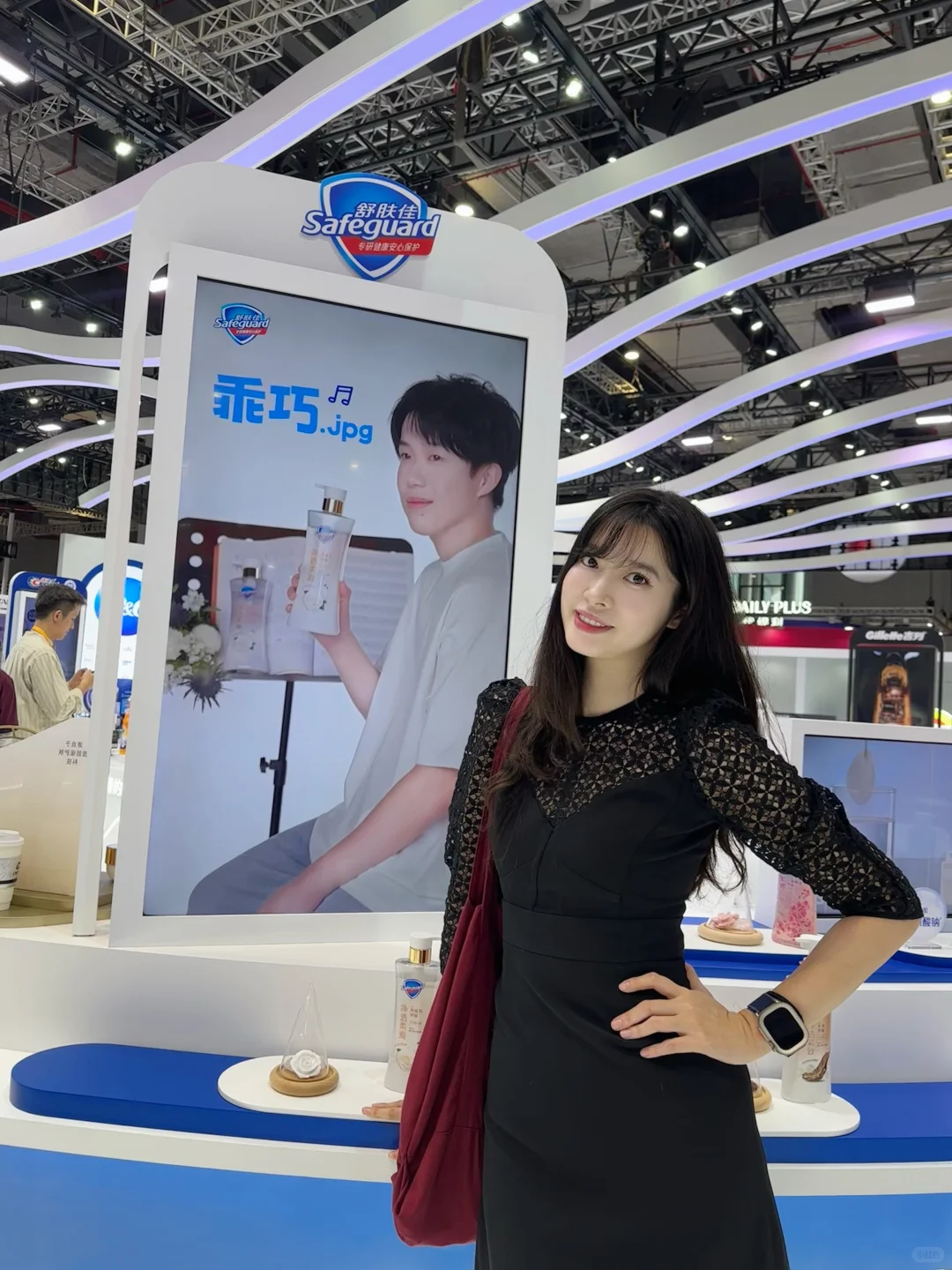 ?乒乓姐妹得知我去进博会 给我下了brief