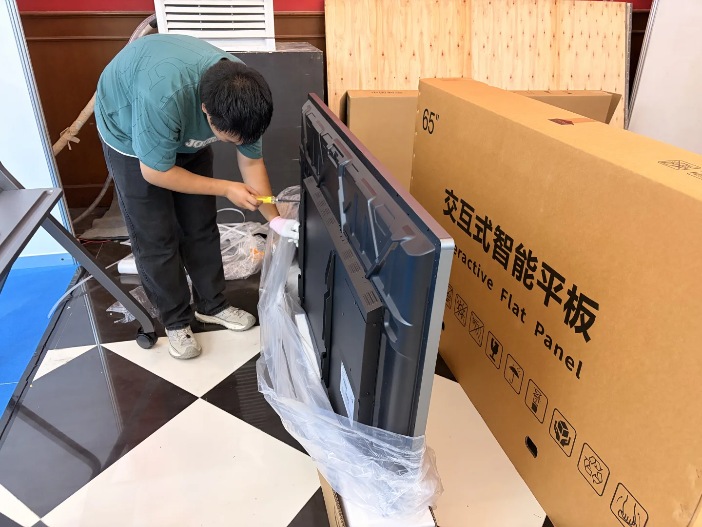 印尼雅加达 布展太累啦不开玩笑哈哈