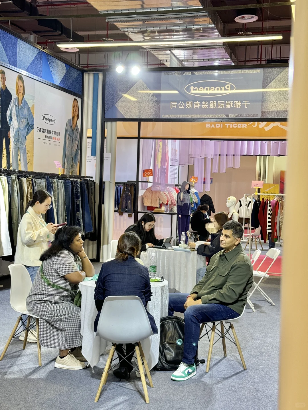 赣州！你终于也有了！蕞大的服装供应展