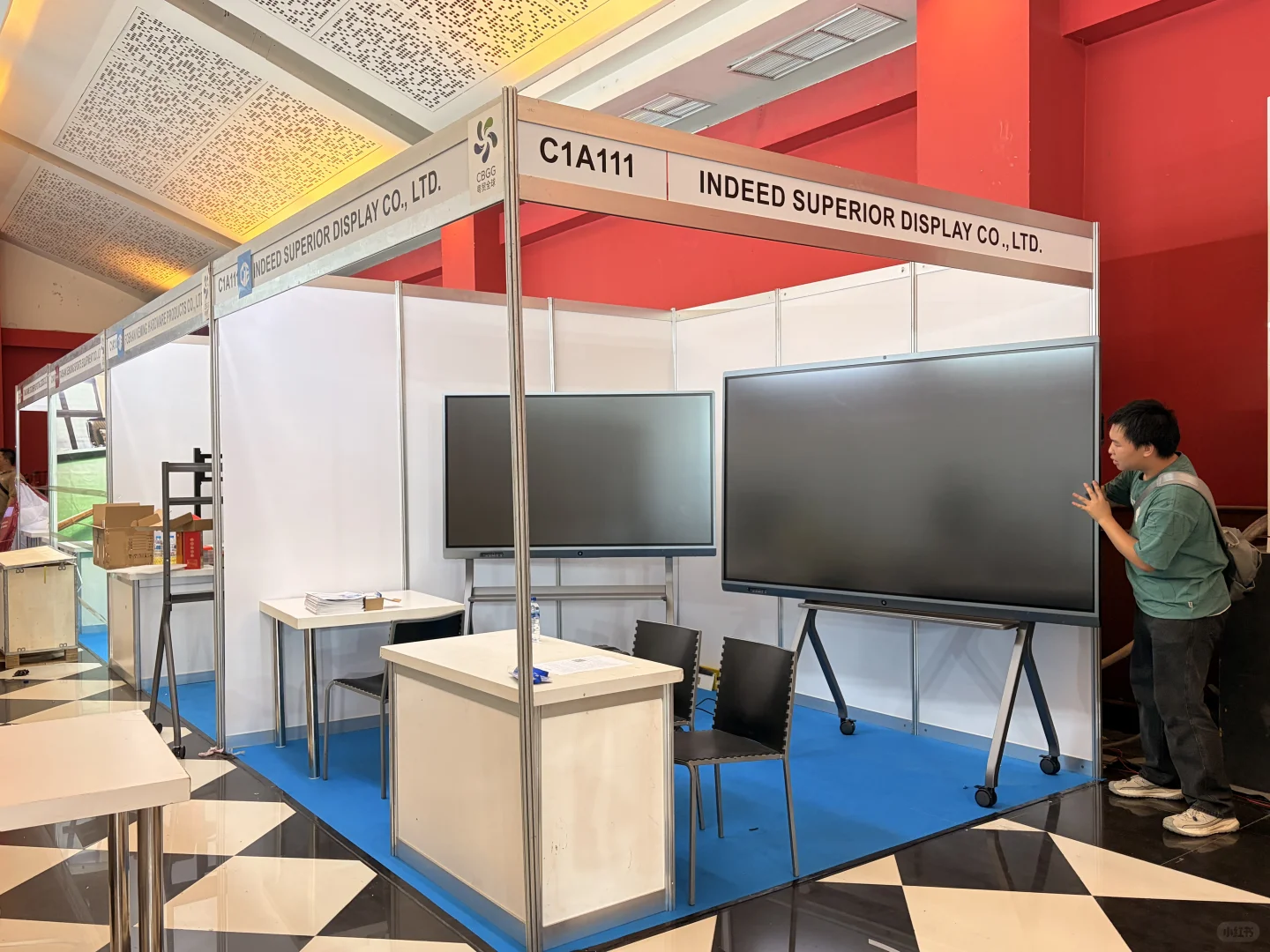 印尼雅加达 布展太累啦不开玩笑哈哈